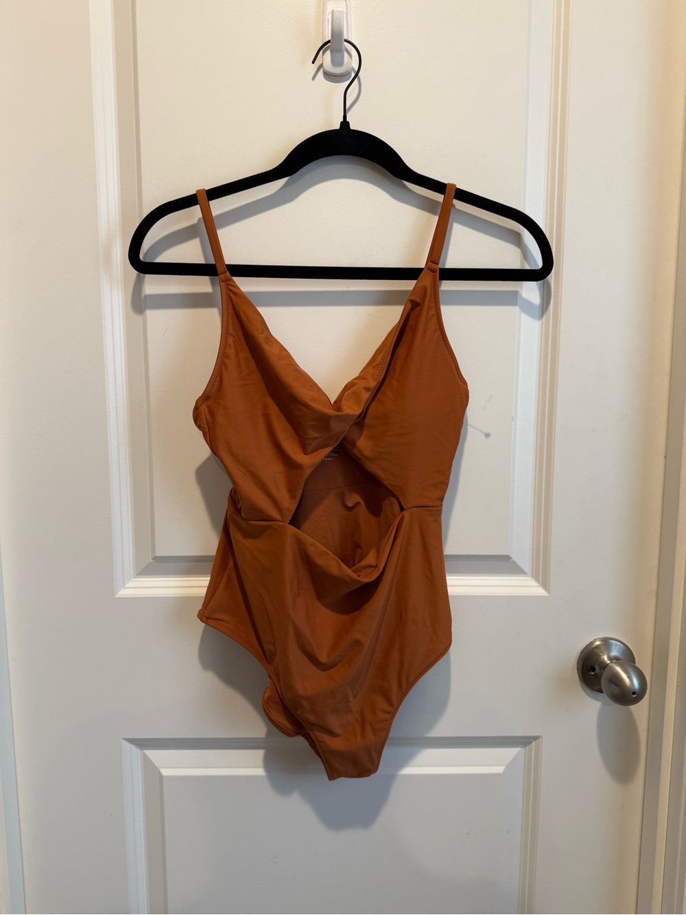 aerie Burnt Orange One-Piece Swimsuit with Front Twist and Cutout Size Medium
